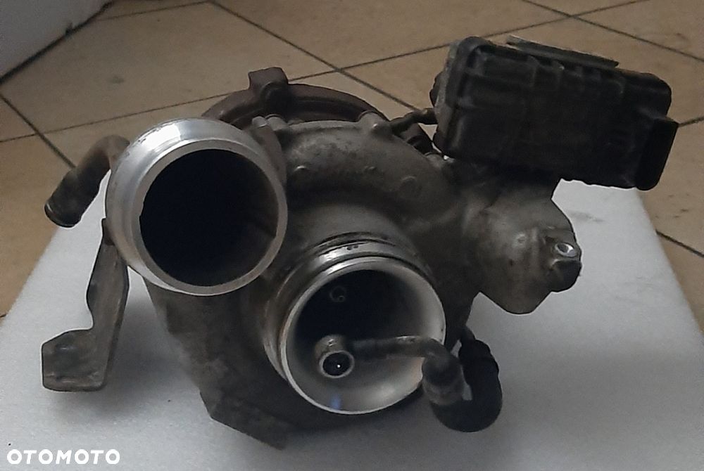 Turbosprężarka turbina BMW F01 F02 F10 F11 F30 F31 F32 3l.d 245KM - 1