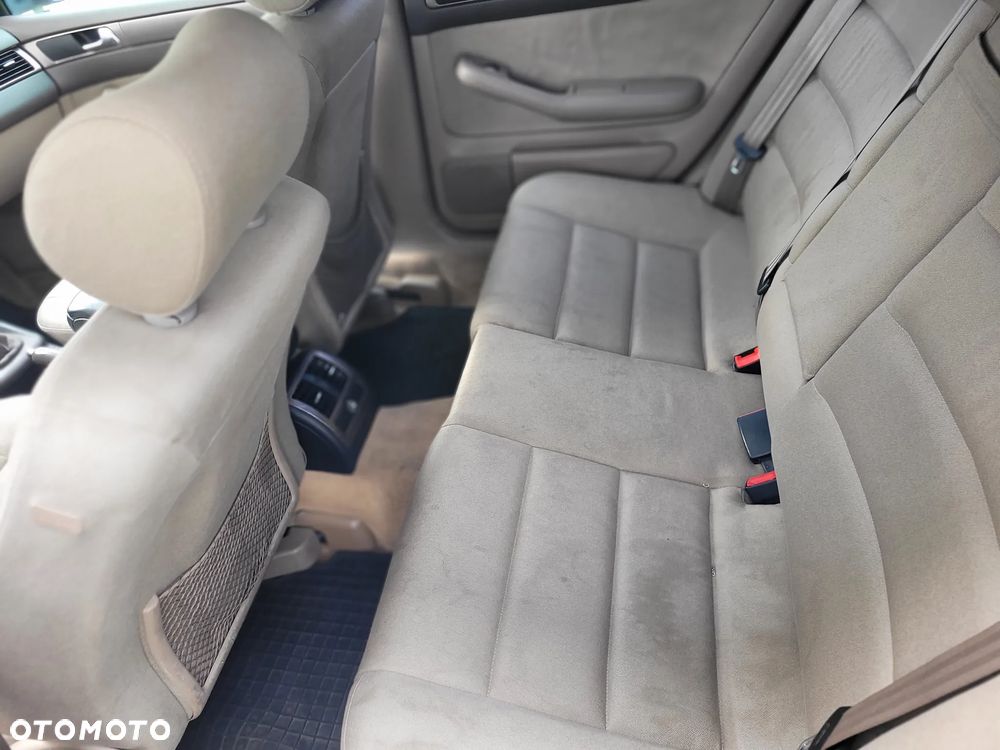 Audi A6 Limousine 1.8T - 6