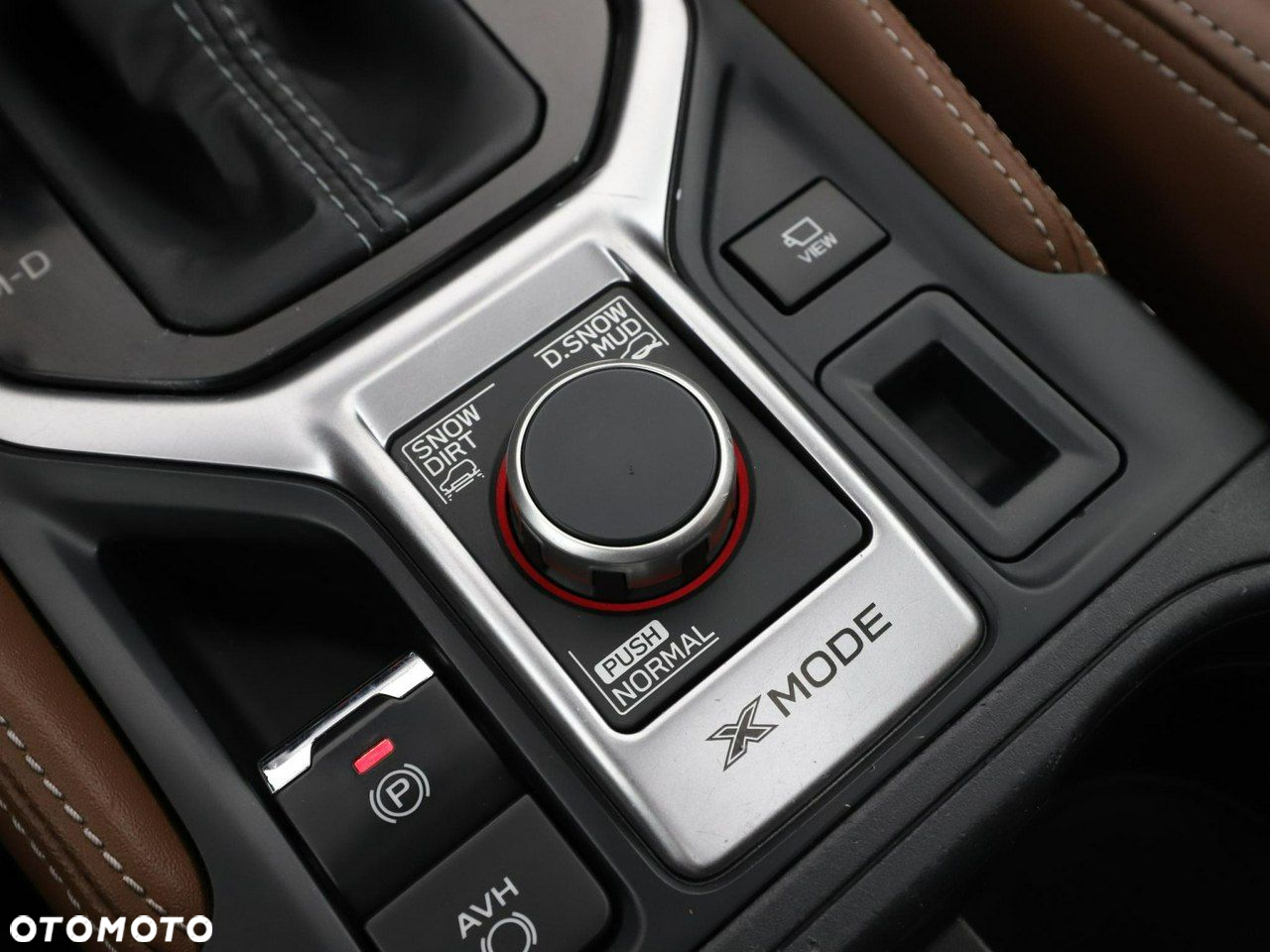 Subaru Forester 2.0 i Platinum Lineartronic - 28