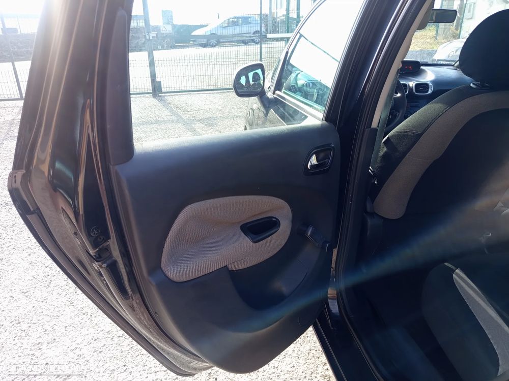 Citroën C3 Picasso 1.6 HDi Confort Airdream - 16