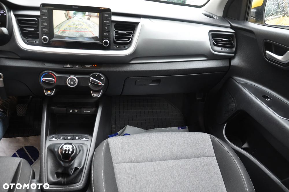 Kia Stonic 1.2 M - 16