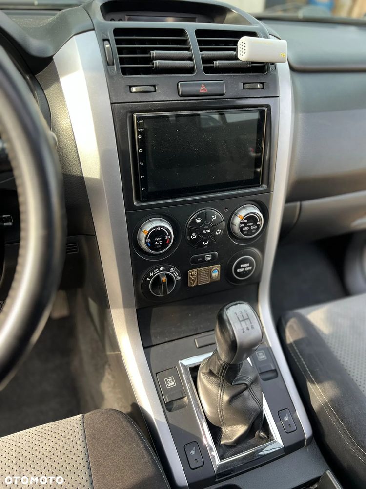 Suzuki Grand Vitara 1.9 DDiS Comfort DPF Limited - 3