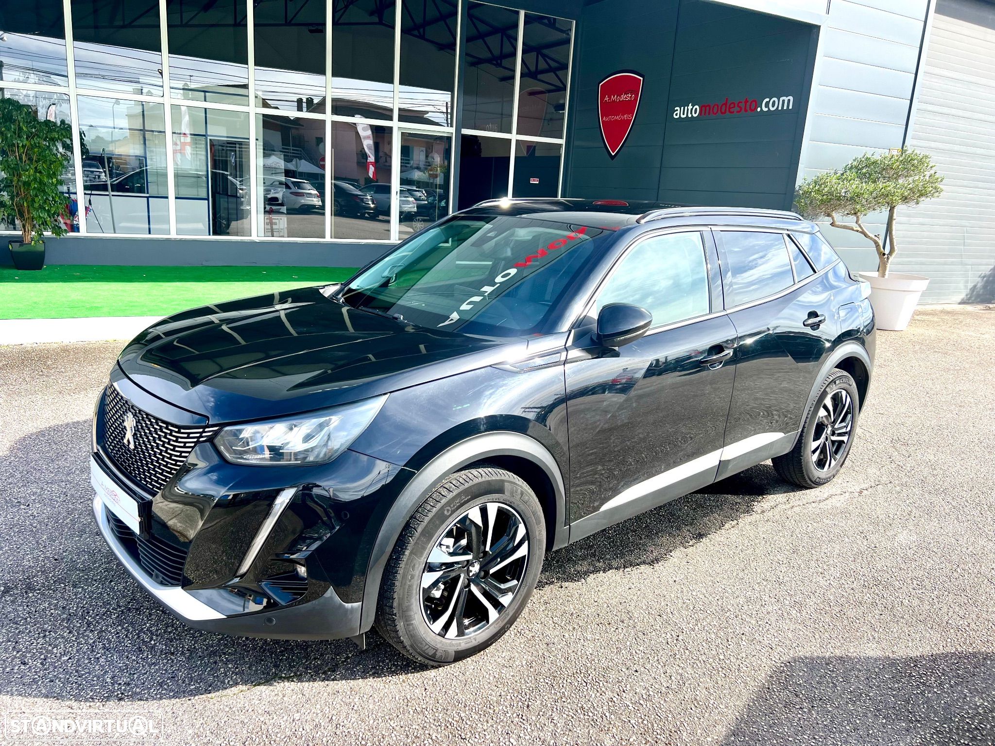 Peugeot 2008 1.5 BlueHDi Allure Pack EAT8 - 1