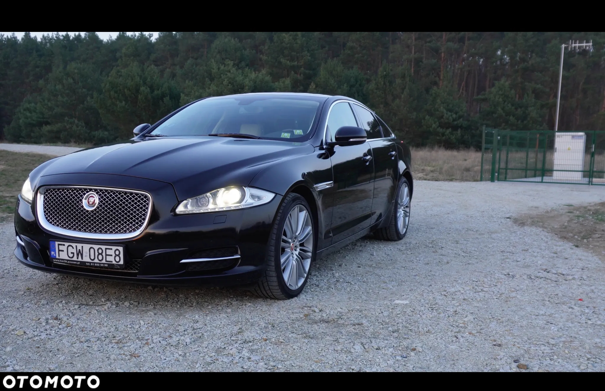 Jaguar XJ - 4