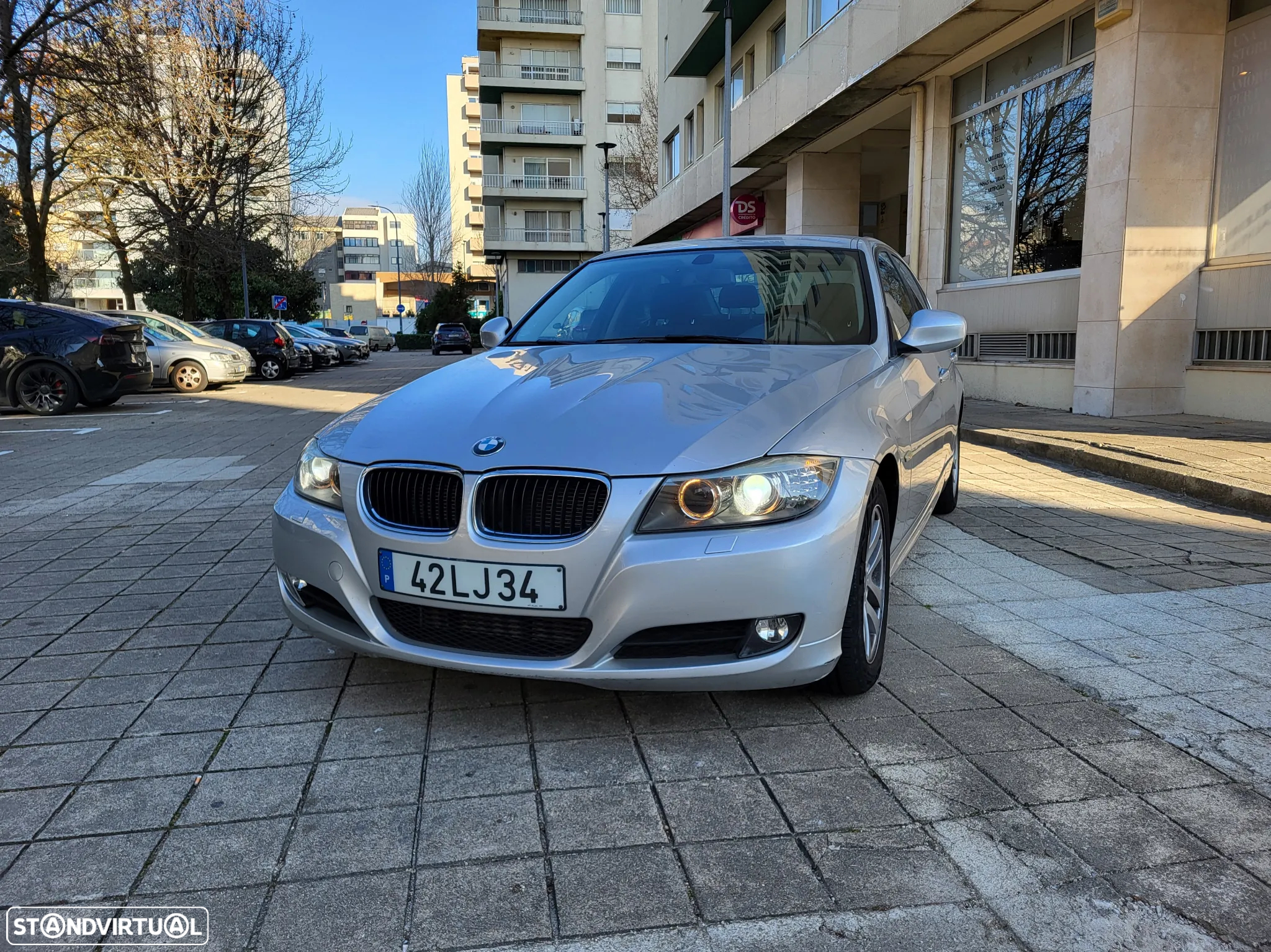 BMW 318 d LifeStyle - 11