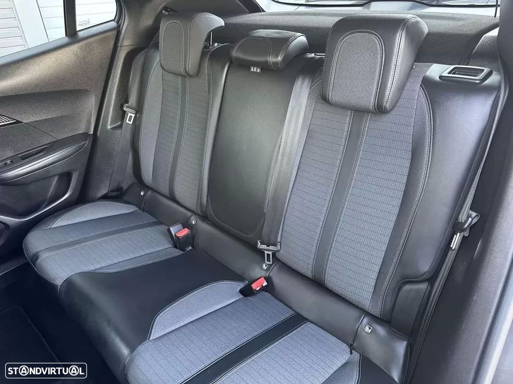 Peugeot 2008 PureTech 100 Stop&Start Allure - 34