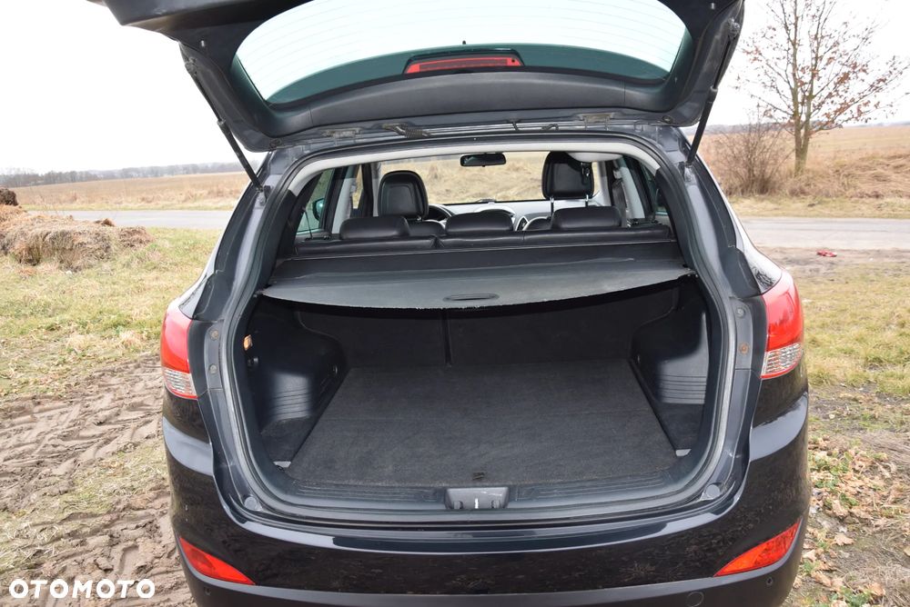 Hyundai ix35 2.0 CRDi 4WD Automatik Style - 12