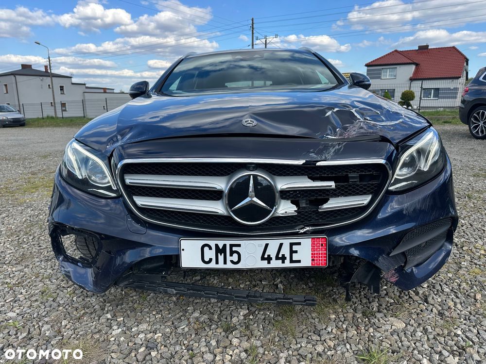 Mercedes-Benz Klasa E 350 d 4Matic 9G-TRONIC AMG Line - 19
