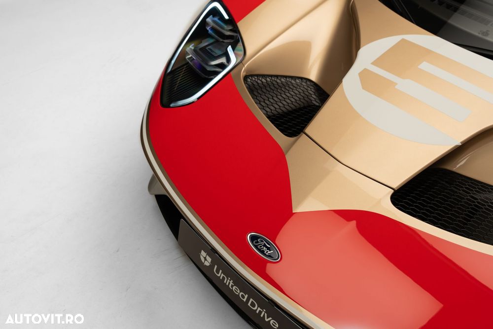 Ford GT - 5