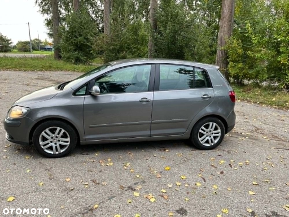 Volkswagen Golf Plus 1.9 TDI Comfortline - 3