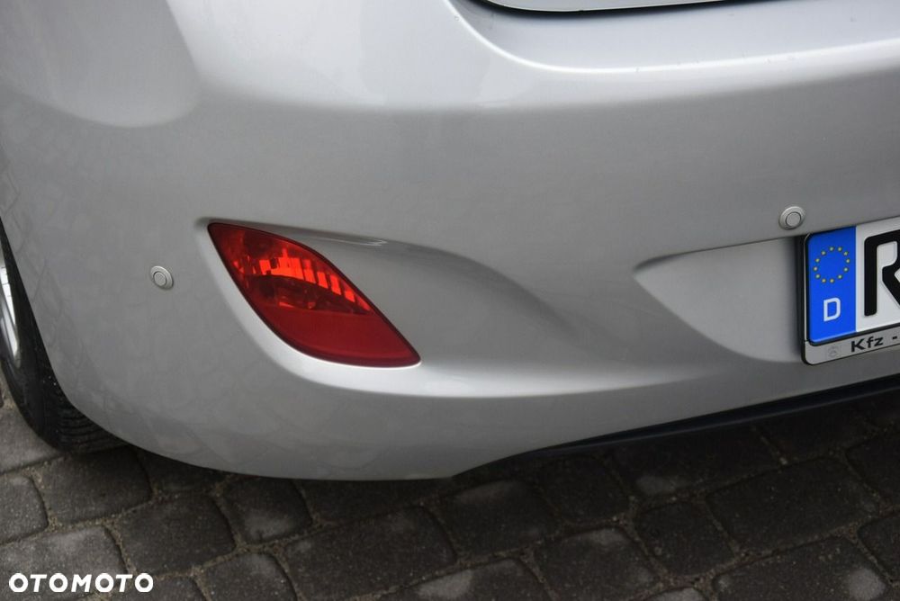 Hyundai i30 1.4 Classic + - 37