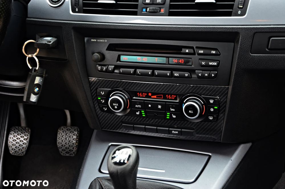 BMW Seria 3 318d - 31