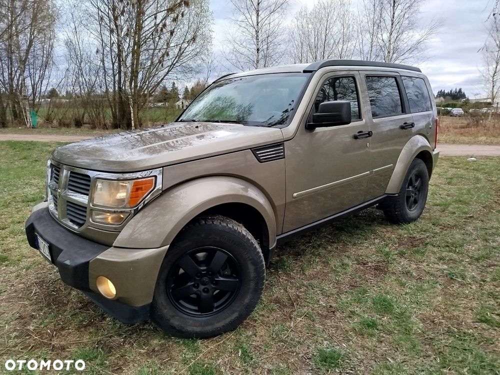 Dodge Nitro - 16