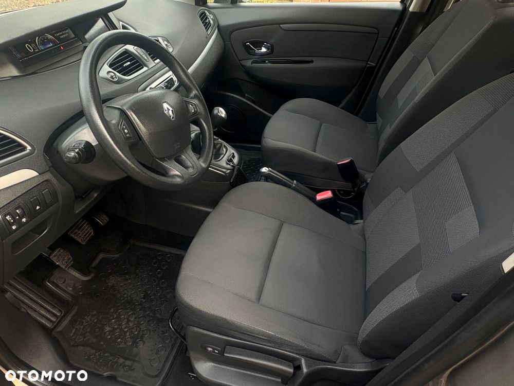 Renault Scenic 1.6 16V 110 TomTom Edition - 22