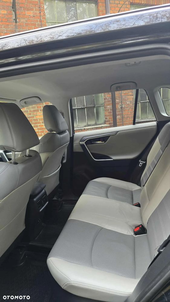 Toyota RAV4 2.5 Hybrid Executive 4x4 - 7
