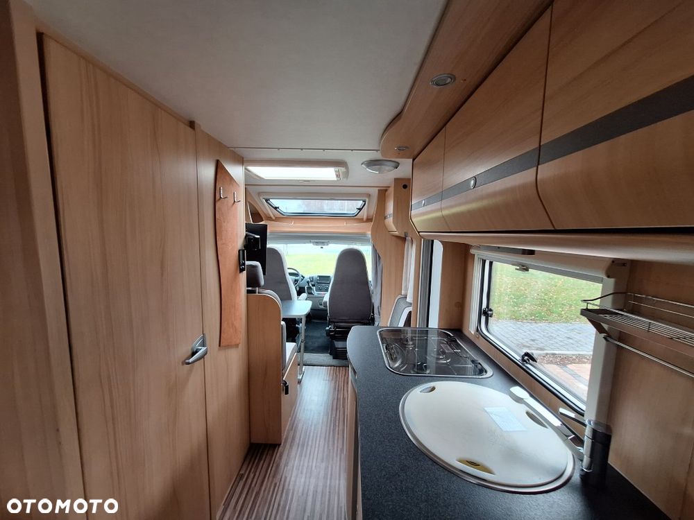 Carado T344 półintegra klimatyzacja hak - 23