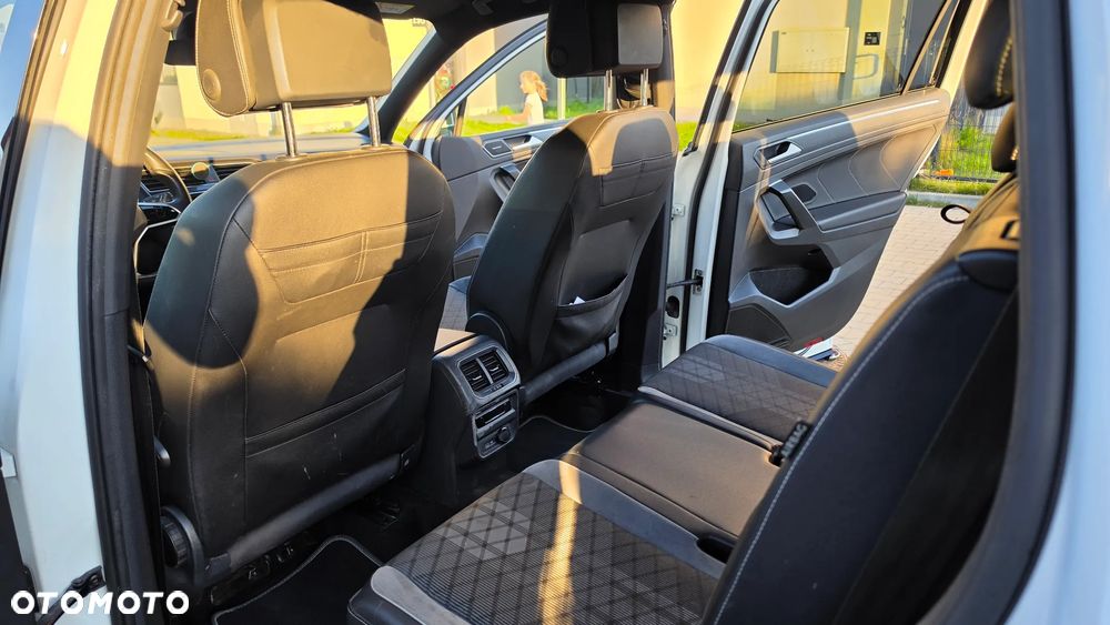 Volkswagen Tiguan Allspace 2.0 TSI 4Mot R-Line DSG - 10