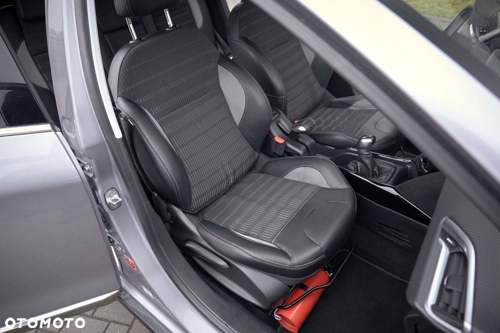 Peugeot 2008 PureTech 110 Stop&Start Allure - 32