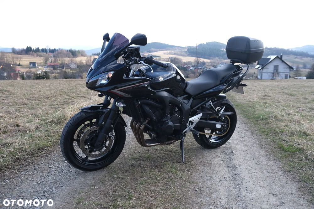 Yamaha FZ6 - 12