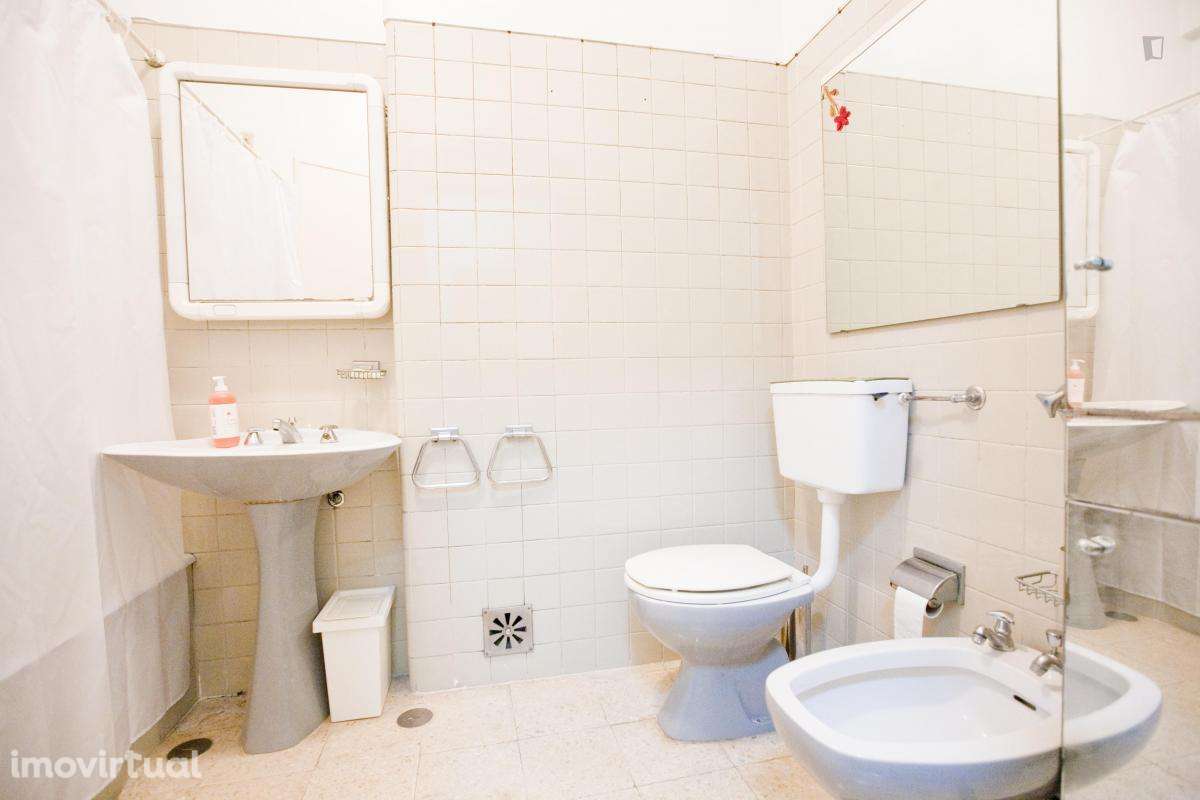 Quarto - localizado em Alvalade Lisbon - Grande imagem: 3/35