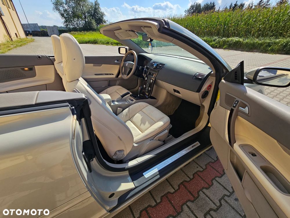 Volvo C70 2.4D5 Summum - 9