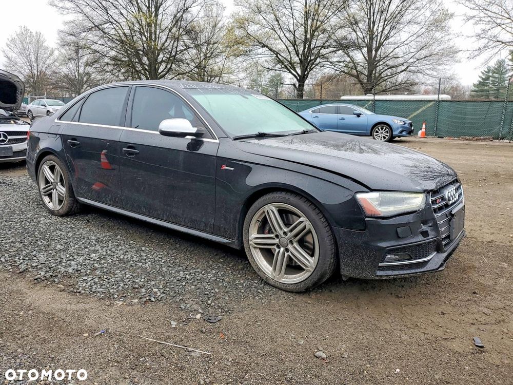 Audi S4 Limousine - 3