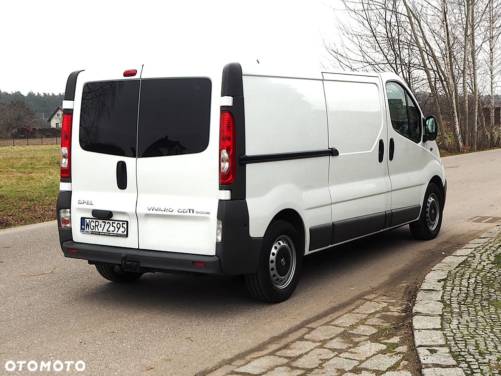 Opel Vivaro - 5