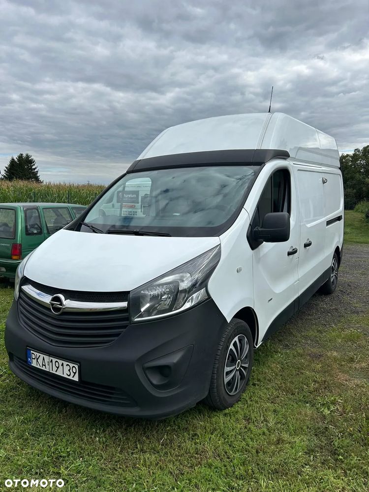 Opel Vivaro - 2