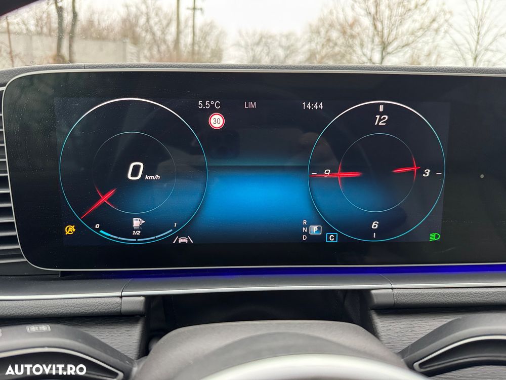 Mercedes-Benz GLE 400 d 4Matic 9G-TRONIC AMG Line - 32