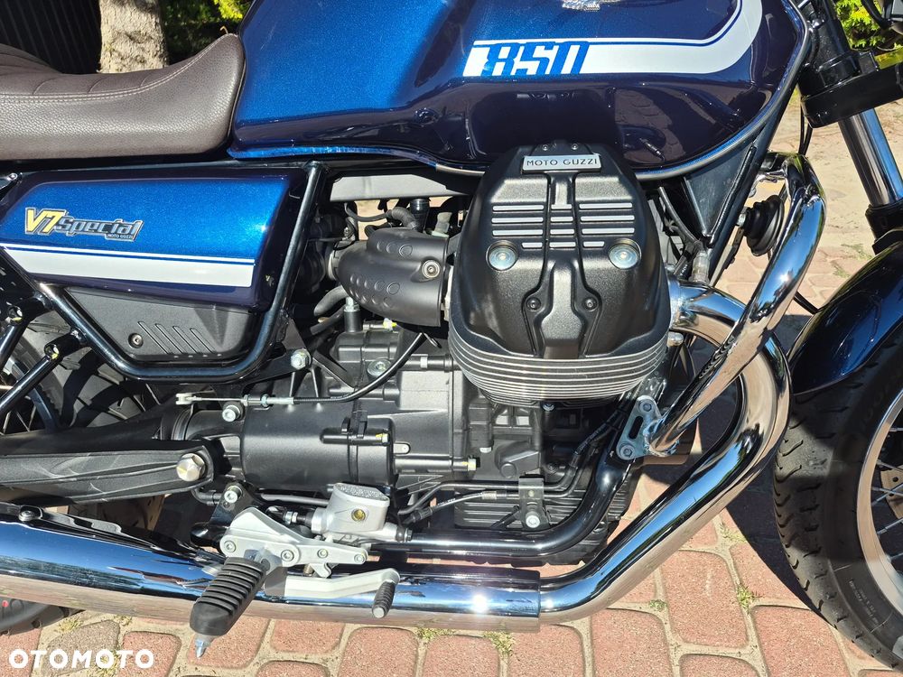 Moto Guzzi V7 - 14