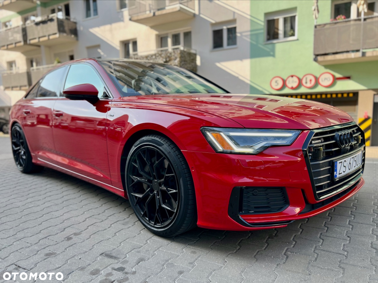 Audi A6 - 4