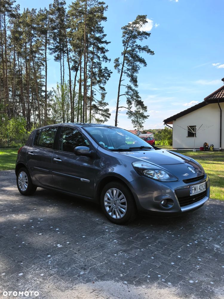 Renault Clio 1.2 16V Authentique - 7