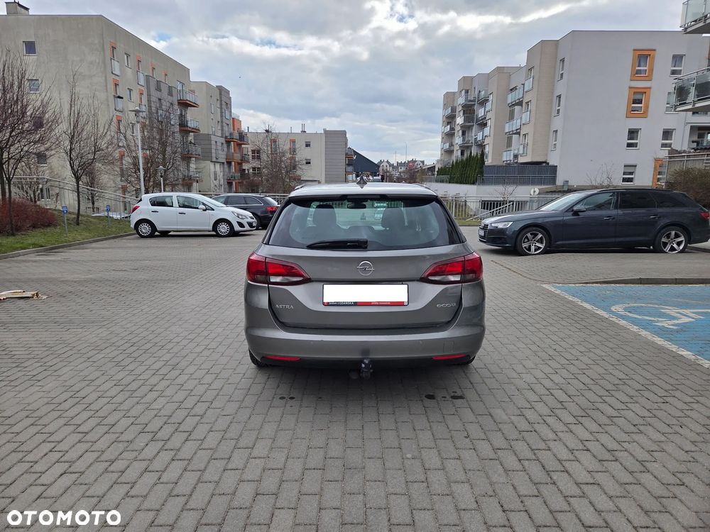 Opel Astra 1.6 CDTI Essentia S&S - 6