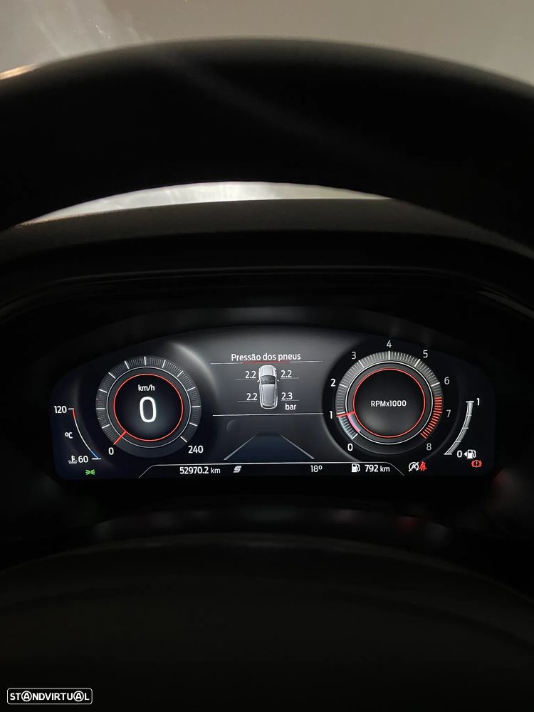 Ford Focus 1.0 EcoBoost MHEV ST-Line - 15