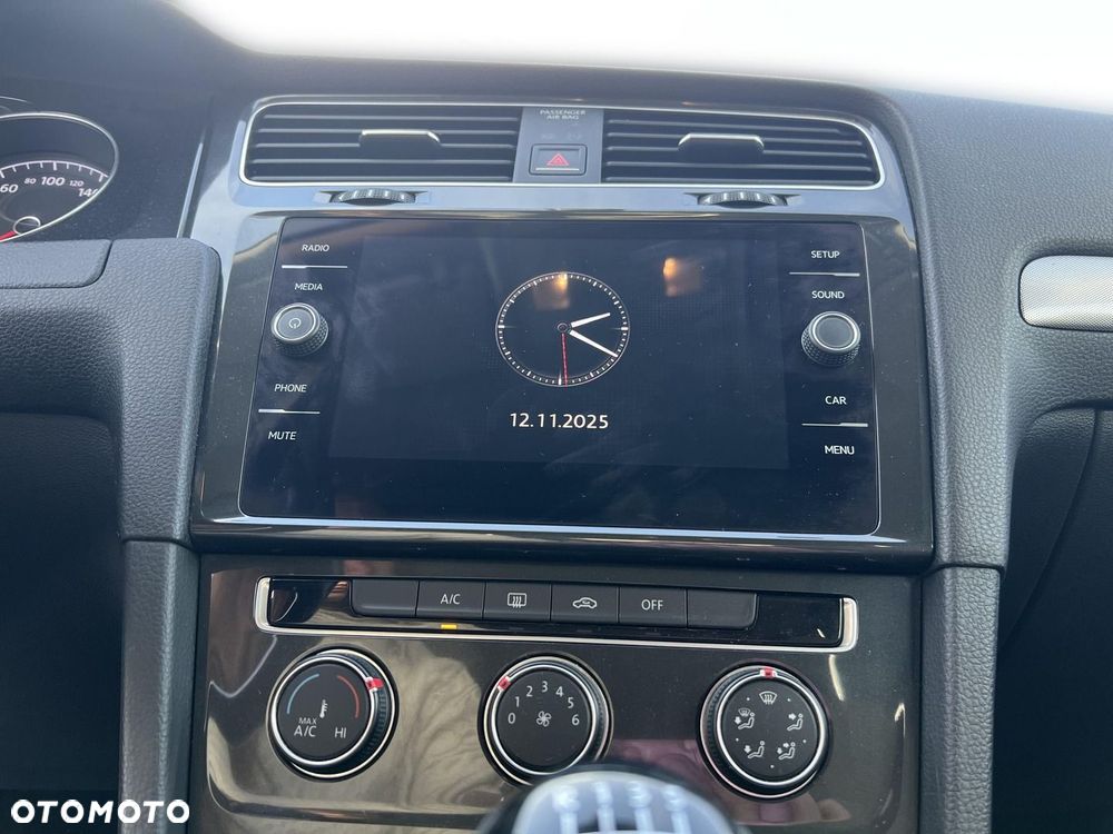 Volkswagen Golf Variant - 20