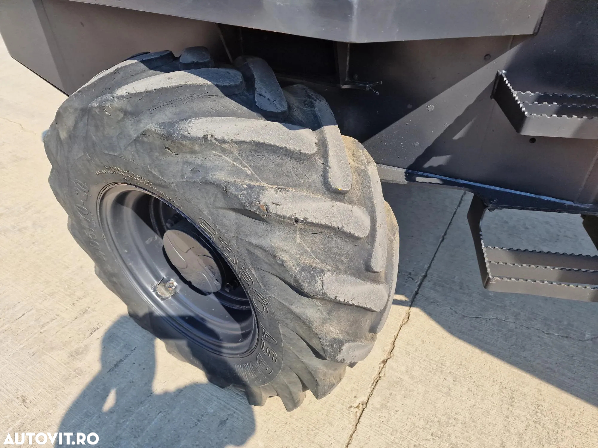 Terex DUMPER basculare laterala, 6t, bena 4mc, 2.68h, 2016-16900 Eur+Tva, posibilitate leasing, motor JCB 75CP, transmisie 4x4, sarcina utila 6 tone, greutate proprie 4,4t, Anvelope 90% ok-SUPER PRET 16.900 EUR+Tva - 19