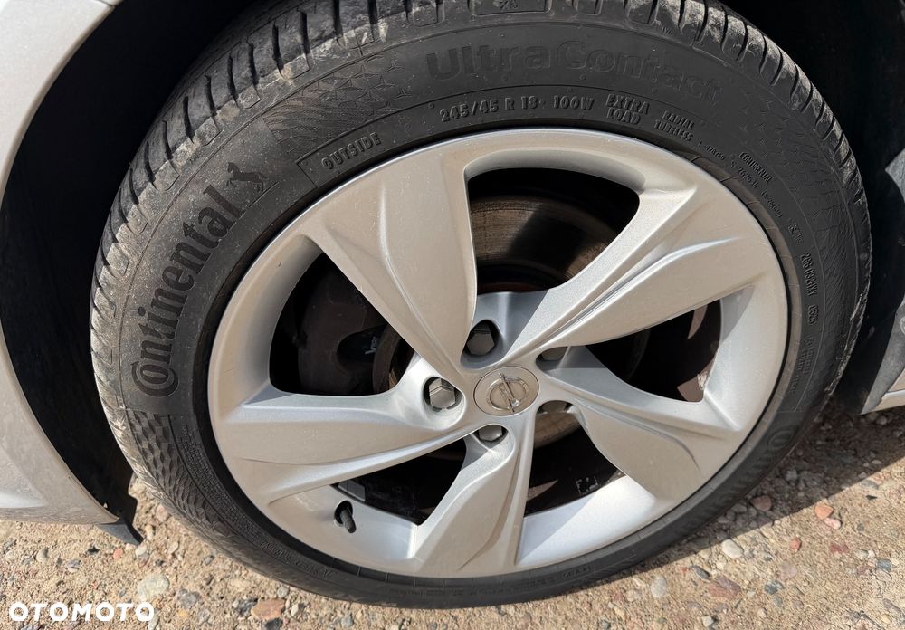 Opel Insignia - 27