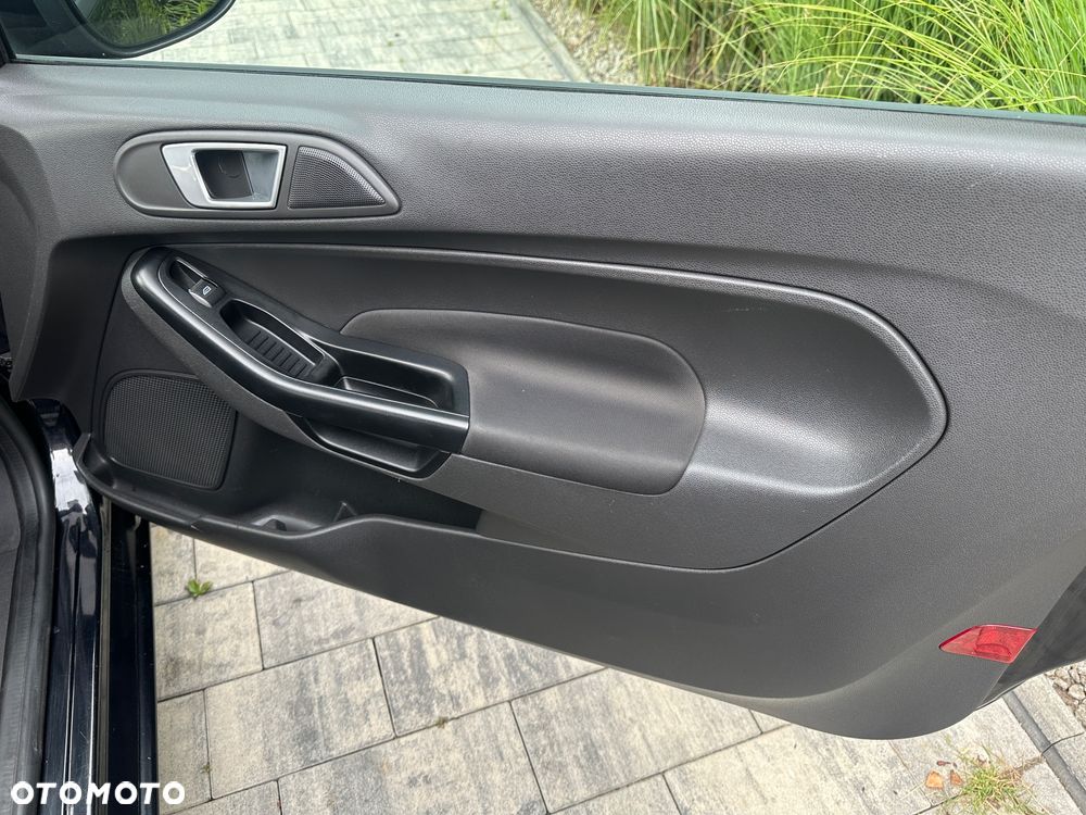 Ford Fiesta 1.25 Titanium X - 12