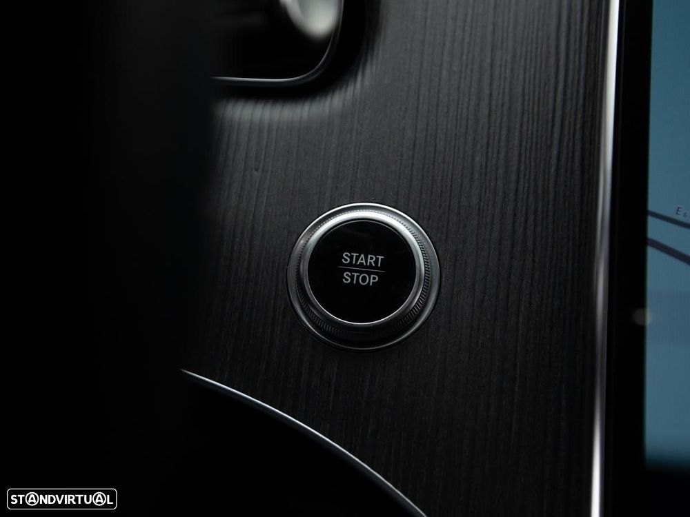 Mercedes-Benz EQE 350 - 22