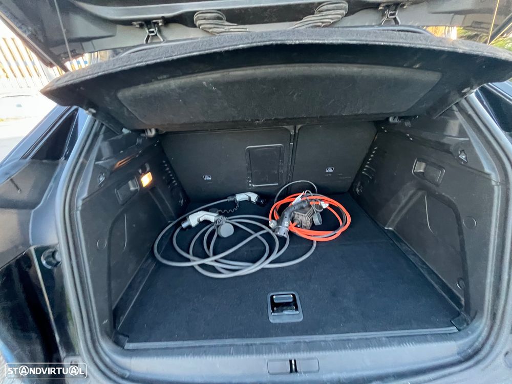 Peugeot 3008 1.6 Hybrid Allure Pack e-EAT8 - 26