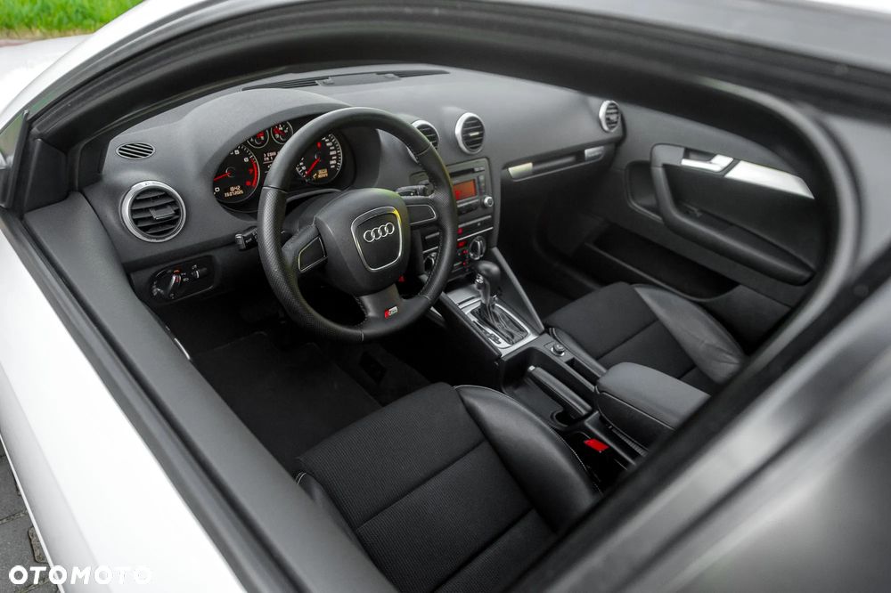 Audi A3 Sportback 2.0 TFSI quattro S tronic S line Sportpaket - 20