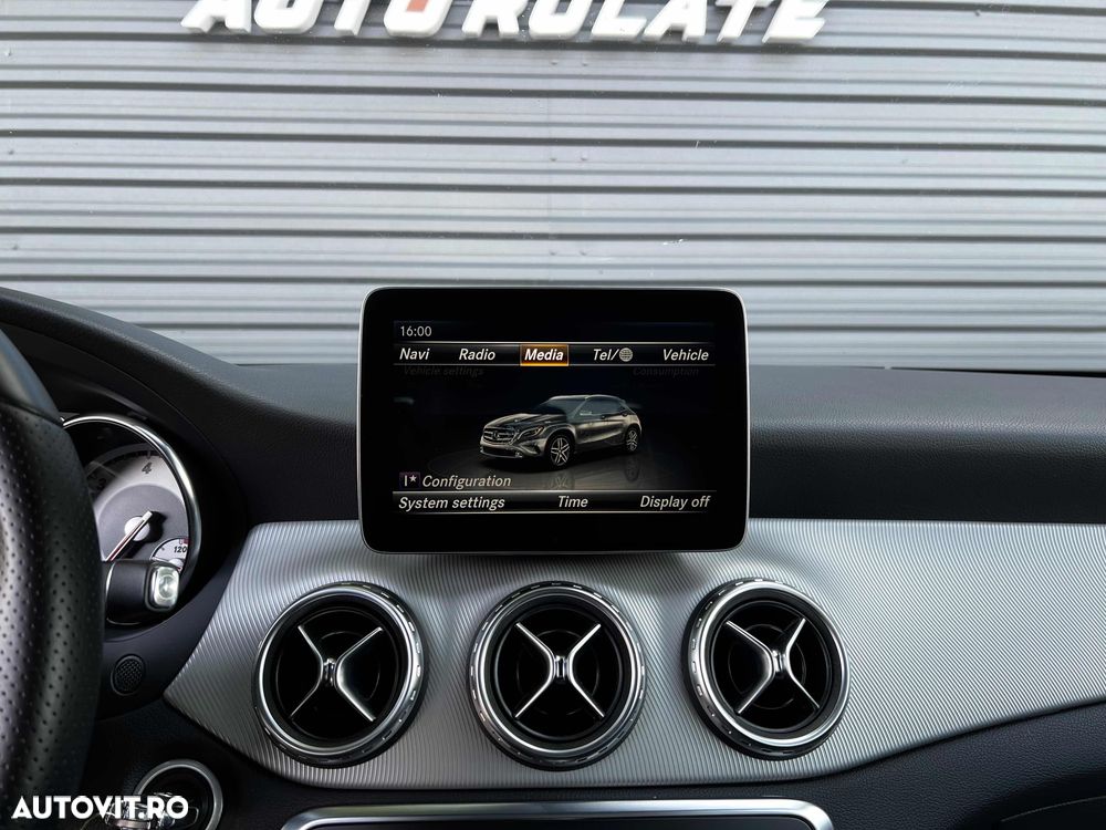 Mercedes-Benz GLA 220 d 4MATIC 7G-DCT Style - 23