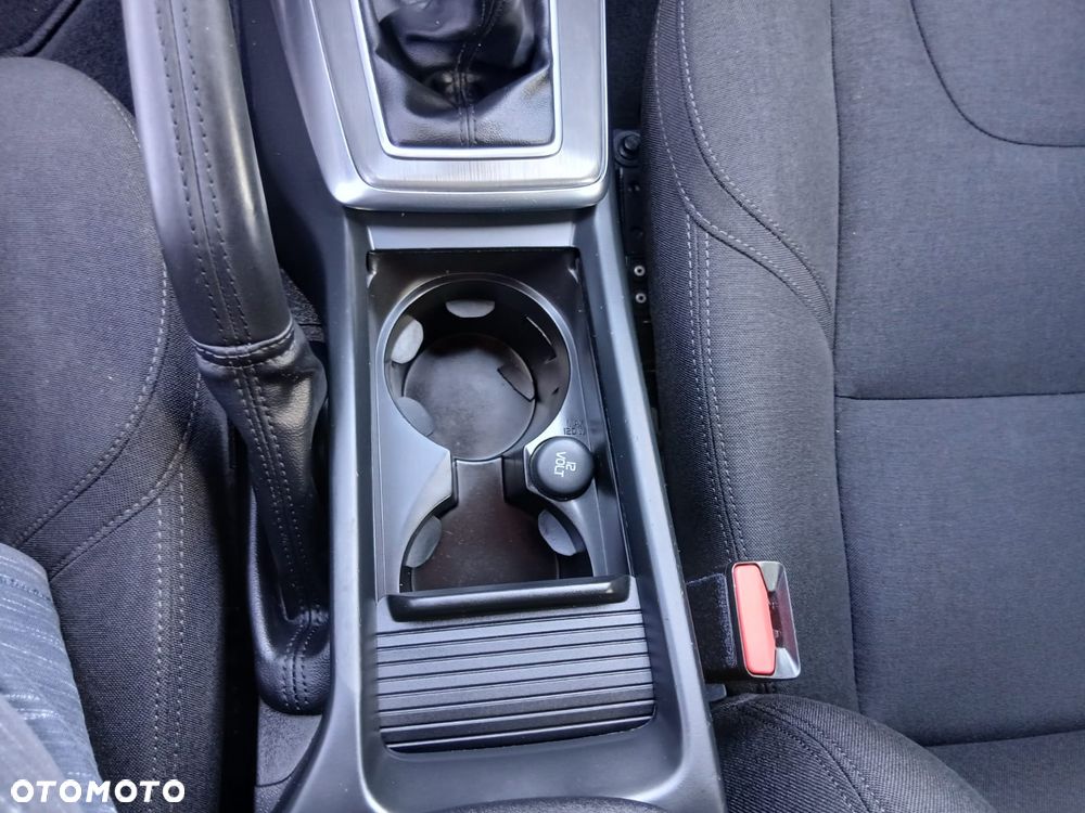 Volvo V40 D2 Momentum - 30