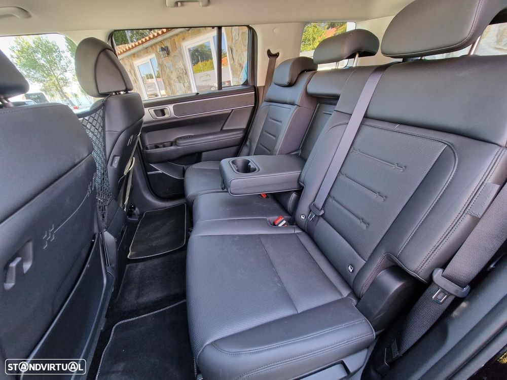 Hyundai Santa Fe 1.6 T-GDI HEV Vanguard - 38