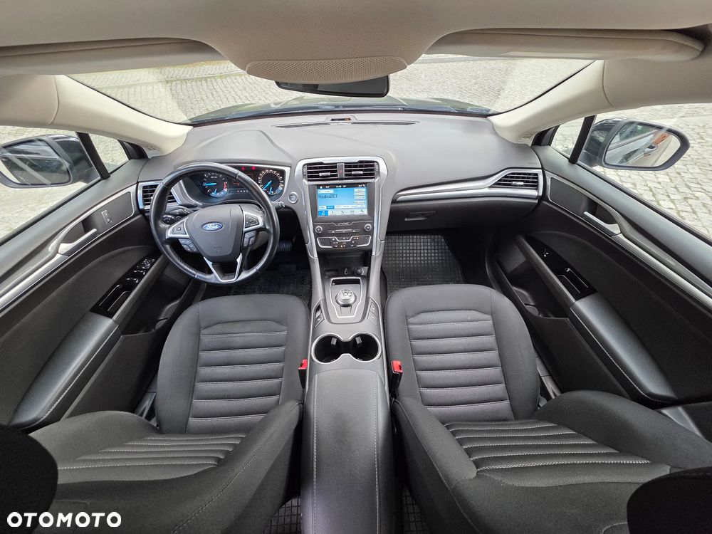 Ford Mondeo - 18