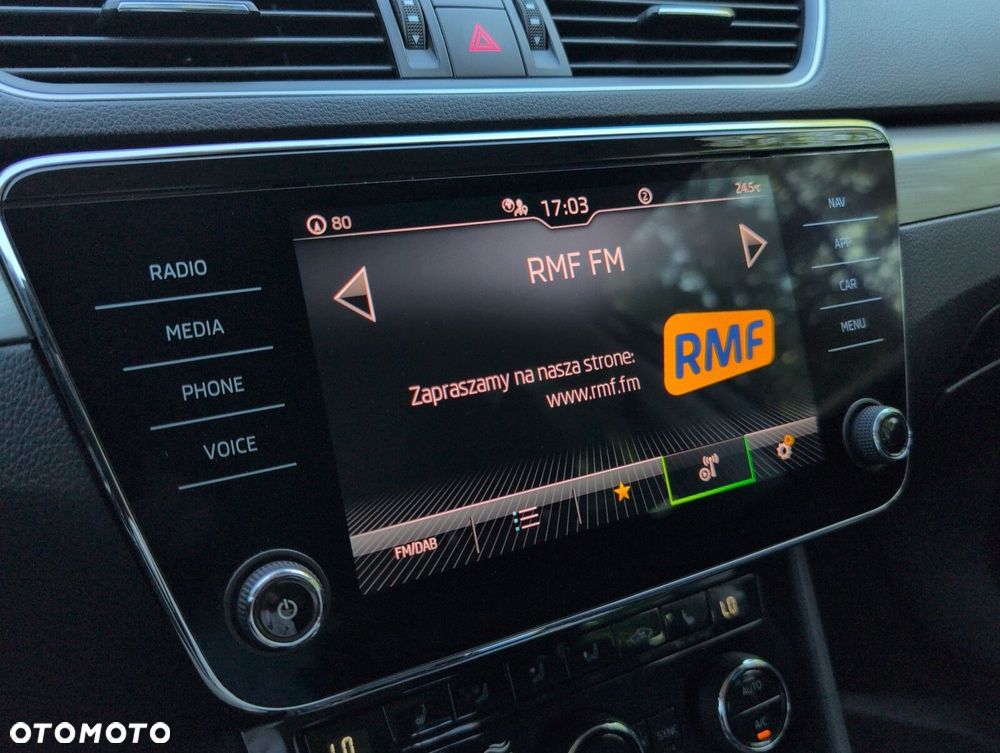 Skoda Superb 2.0 TSI Style DSG - 26
