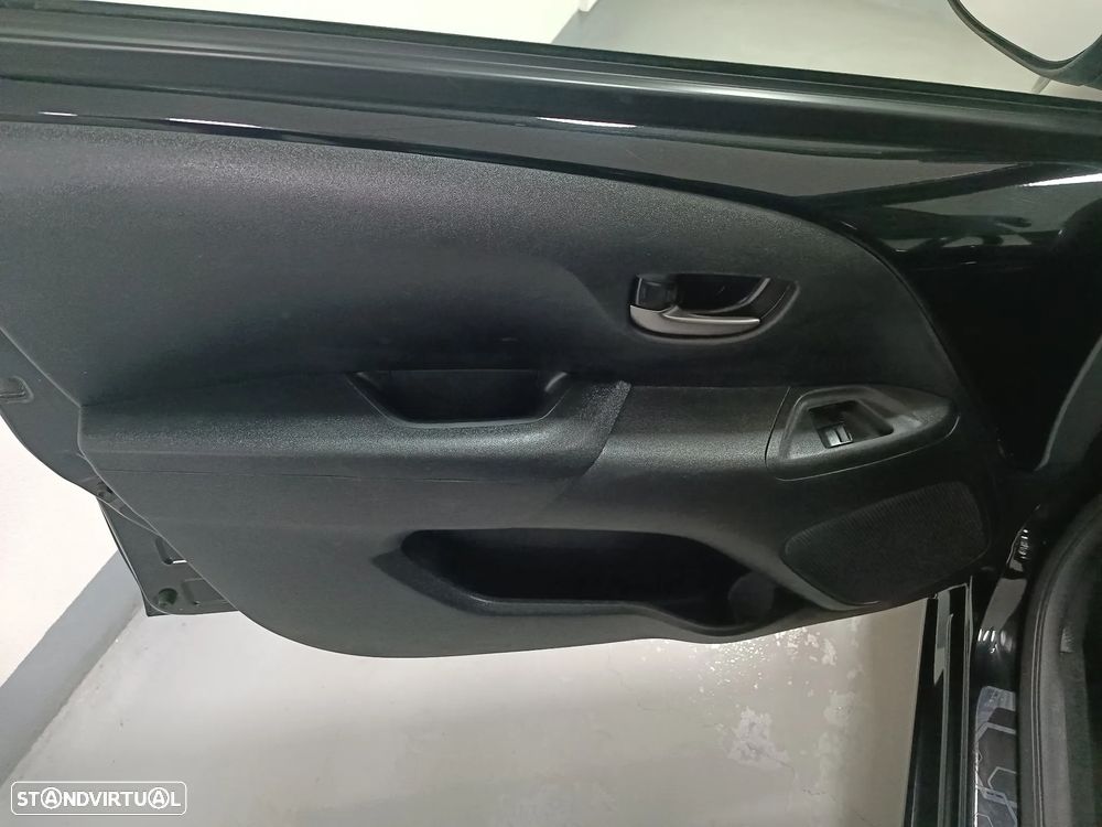 Toyota Aygo X Play - 17