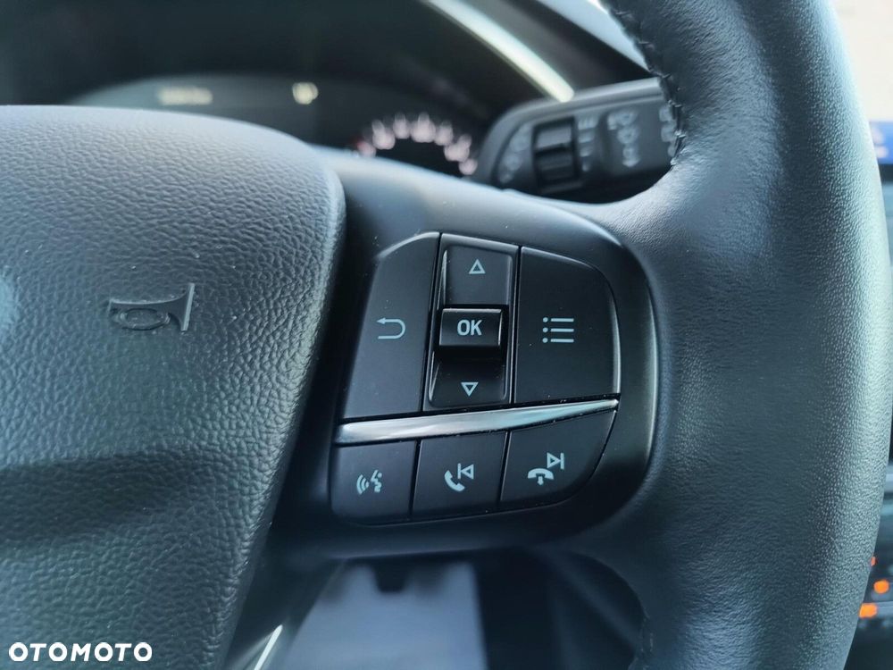 Ford Focus 1.0 EcoBoost Active - 23