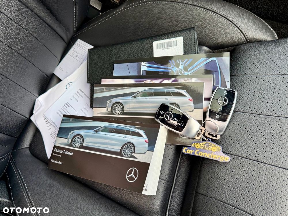 Mercedes-Benz Klasa E 220 d 4Matic 9G-TRONIC Exclusive - 39