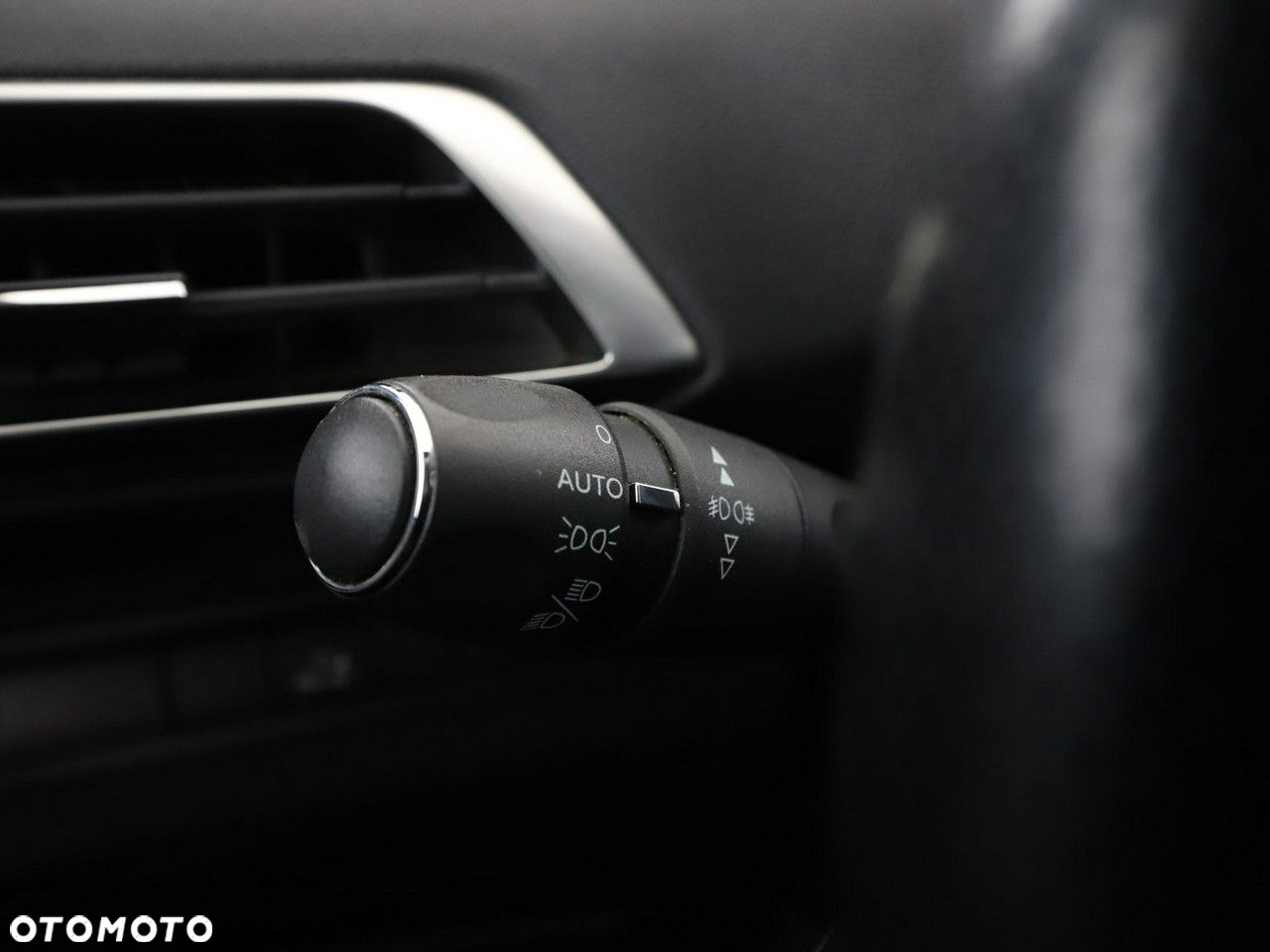 Peugeot 5008 BlueHDI 180 EAT6 GT - 38